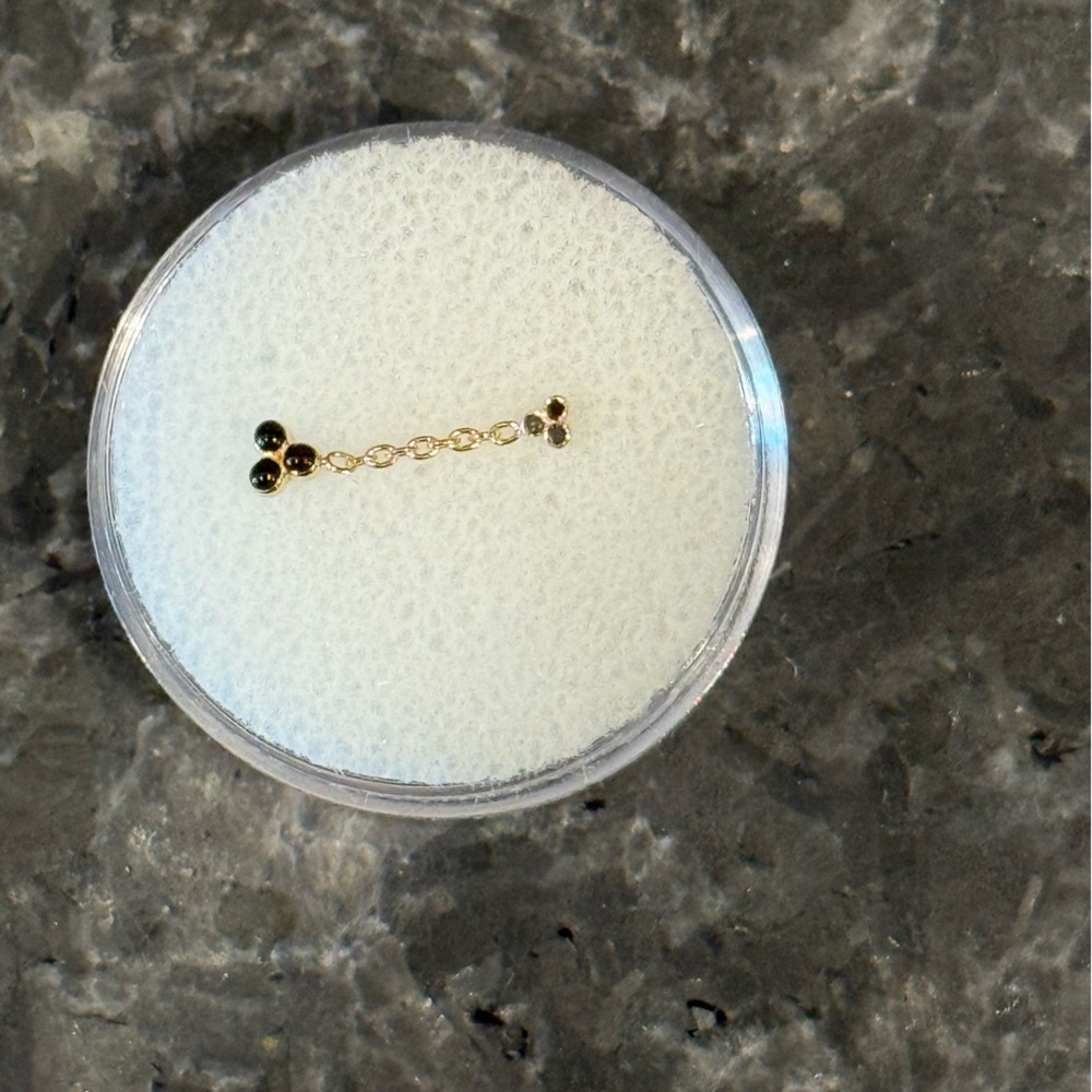 Pupil Hall Threadless and